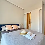 Kronos 19 Deluxe Golden Horizon Apartamento